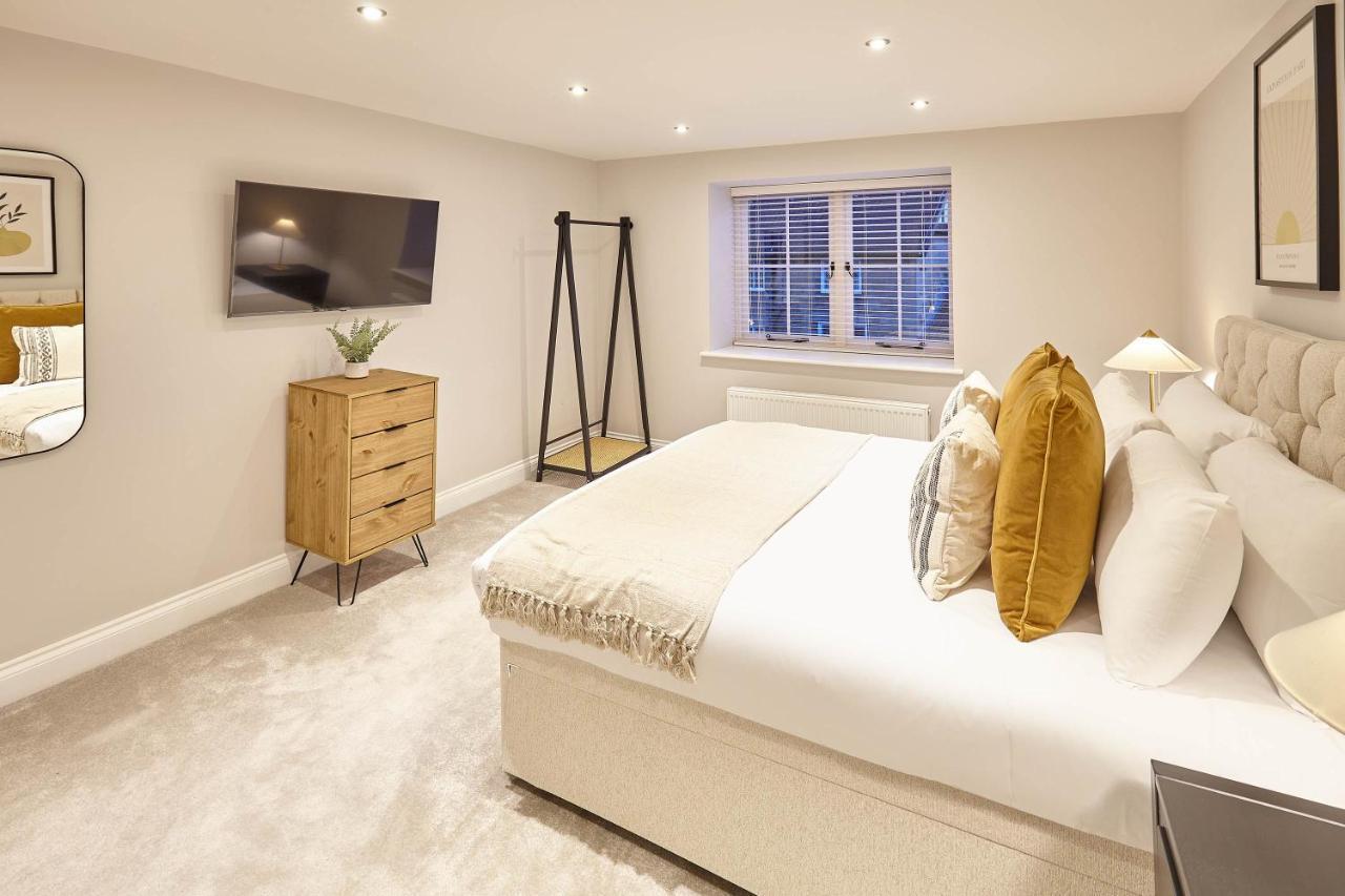 Host & Stay- Graham House